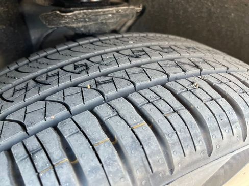 New 2025 Volkswagen ID.4 Pro S image 28