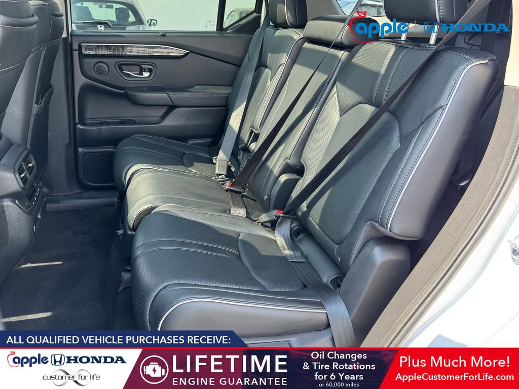 Used 2023 Honda Pilot Elite image 19