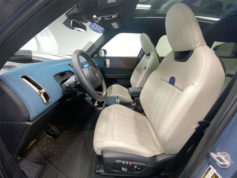 Certified 2025 MINI Cooper Countryman S w/ Comfort Package Max image 17