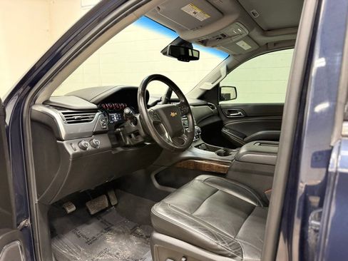 Used 2020 Chevrolet Tahoe LT image 17