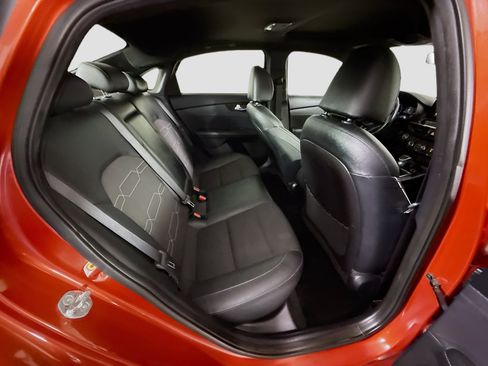 Used 2021 Kia Forte GT-Line w/ GT-Line Premium Package FWD image 27