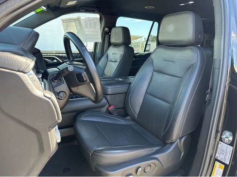 Certified 2023 GMC Yukon Denali image 24