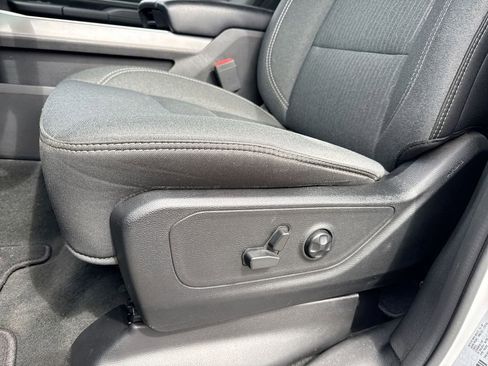 Used 2021 RAM 1500 Big Horn AWD/4WD image 12