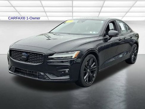 Certified 2023 Volvo S60 B5 Plus w/ Climate Package image 3