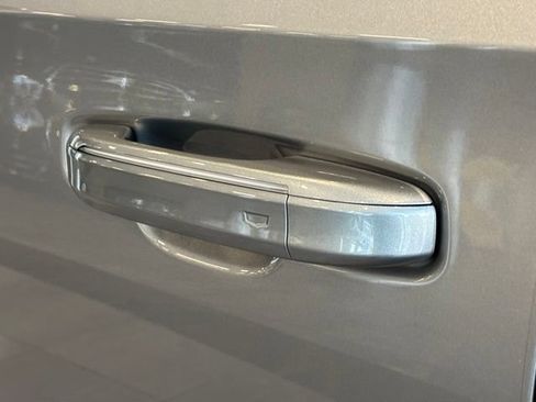 Used 2025 Cadillac Escalade Sport Platinum AWD/4WD image 11