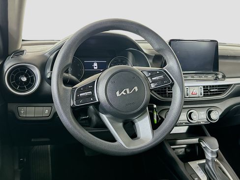 Used 2024 Kia Forte LXS FWD image 18