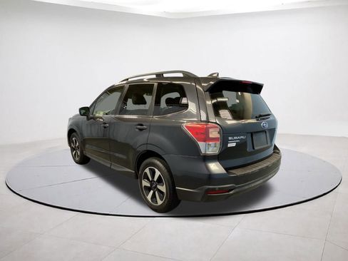 Used 2018 Subaru Forester 2.5i Limited image 4