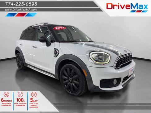 Used 2017 MINI Cooper Countryman S FWD image 1