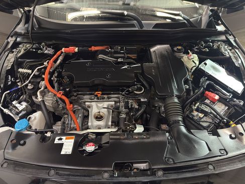 Used 2021 Honda Accord EX-L image 31