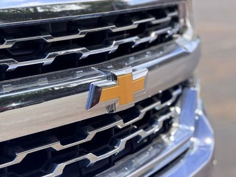 Used 2016 Chevrolet Silverado 1500 LTZ w/ LTZ Plus Package AWD/4WD image 28