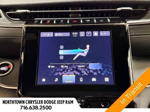 Used 2025 Jeep Grand Cherokee Laredo X w/ Luxury Tech Group I AWD/4WD image 13