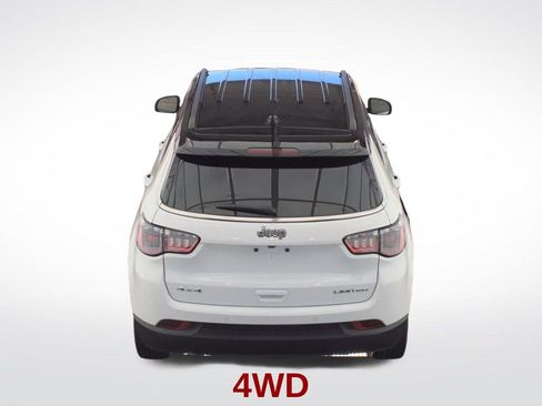 Used 2025 Jeep Compass Limited AWD/4WD image 16