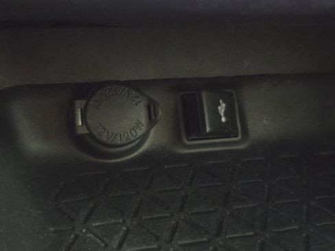 Certified 2021 Toyota RAV4 XLE w/ Convenience Package image 28