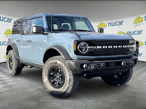 New 2025 Ford Bronco Big Bend w/ Black Diamond Package image 1
