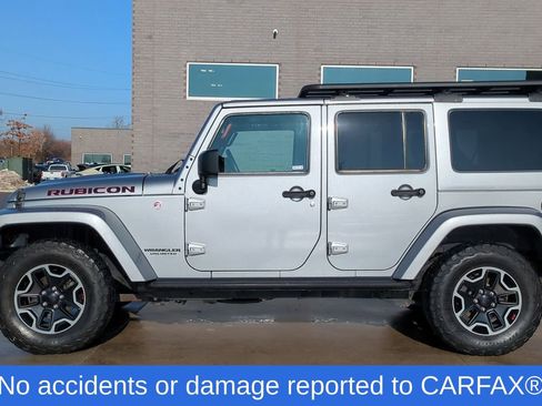 Used 2016 Jeep Wrangler Unlimited Rubicon image 2