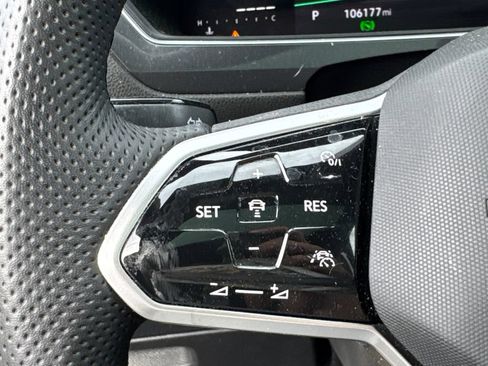Used 2022 Volkswagen Tiguan SE R-Line AWD/4WD image 21