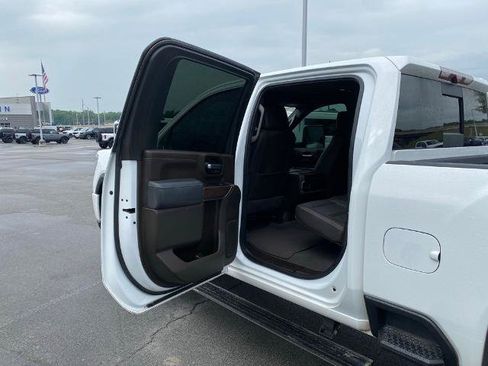 Used 2023 GMC Sierra 2500 Denali w/ Denali Ultimate Package AWD/4WD image 28