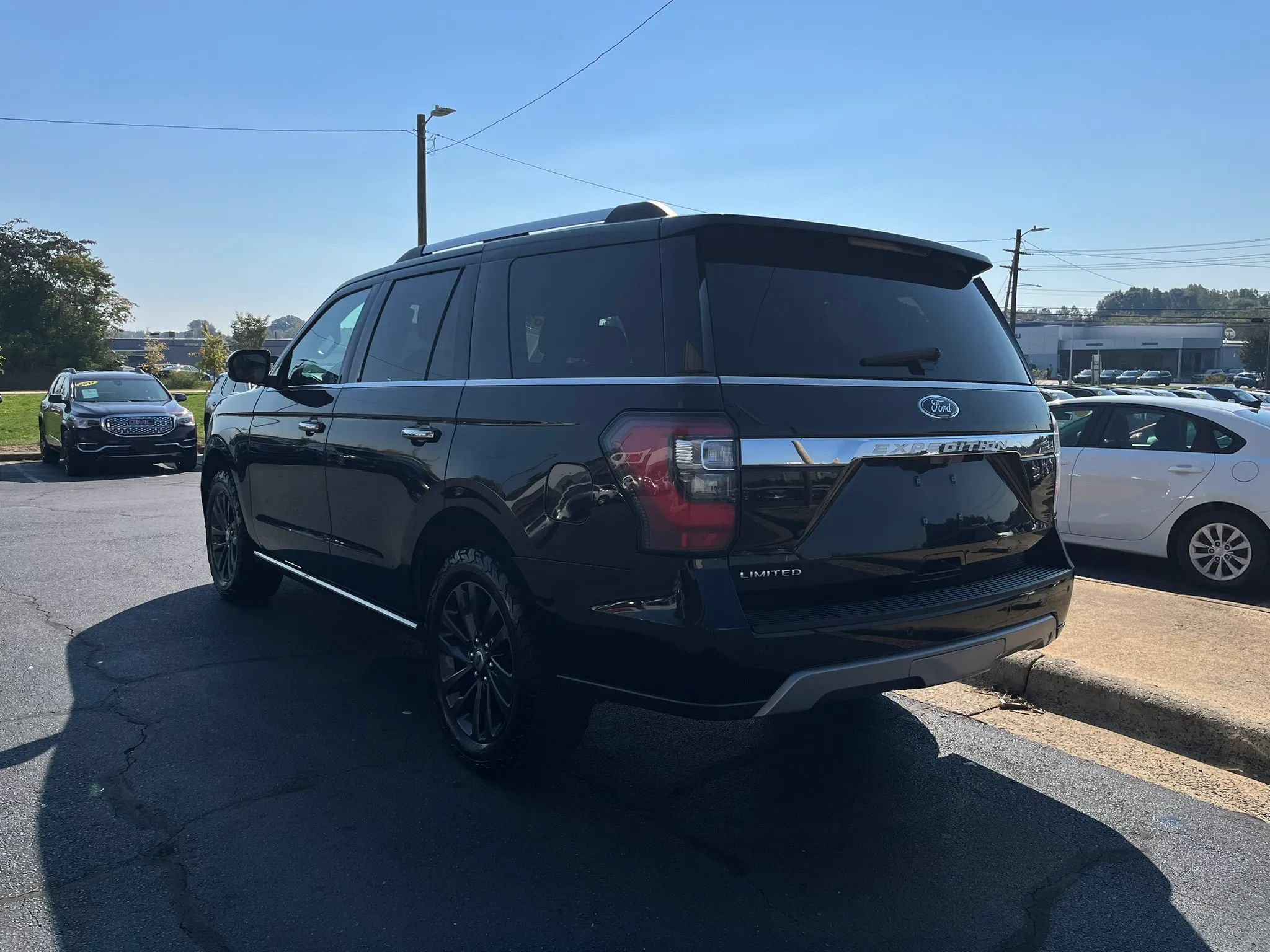 Used 2021 Ford Expedition Limited RWD image 5