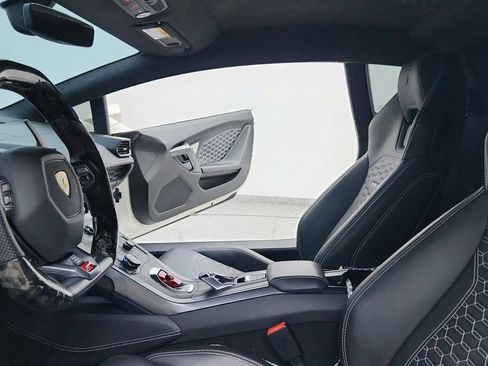 Used 2018 Lamborghini Huracan LP 580-2 image 20