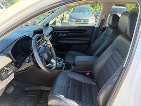 Used 2024 Honda CR-V EX-L image 10