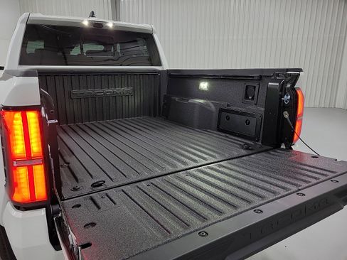 New 2026 Toyota Tacoma Limited AWD/4WD image 7