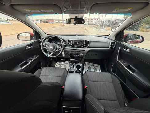 Used 2019 Kia Sportage LX AWD/4WD image 10