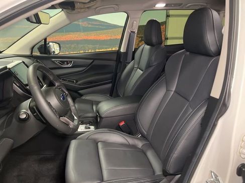 Certified 2025 Subaru Ascent Limited w/ Popular Package #1 image 22