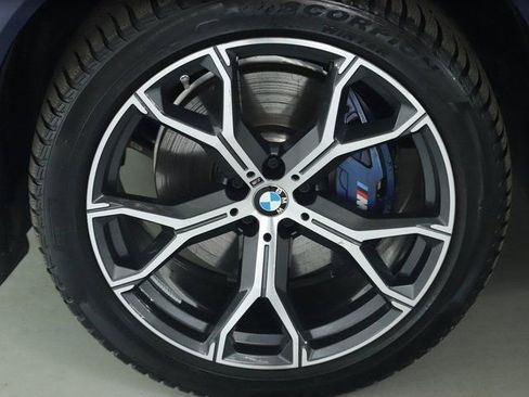 Certified 2024 BMW X5 xDrive40i w/ M Sport Package image 39