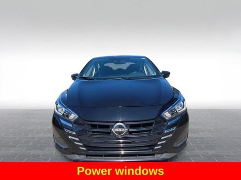Used 2023 Nissan Versa SV FWD image 2