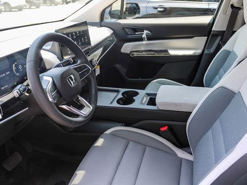 New 2026 Honda Prologue EX image 10