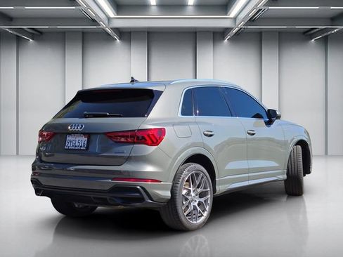 Used 2020 Audi Q3 2.0T Premium Plus w/ Premium Plus Package AWD/4WD image 4