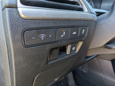 Used 2022 Hyundai Palisade SE image 21