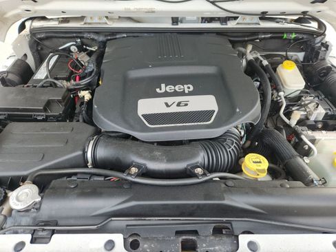 Used 2015 Jeep Wrangler Sport w/ Quick Order Package 24S image 10