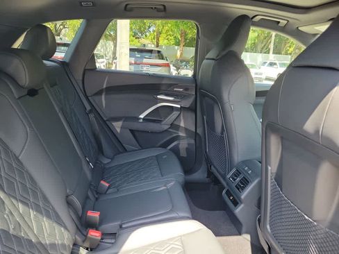 New 2026 Audi SQ5 Premium Plus AWD/4WD image 21