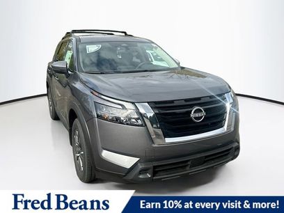 New 2025 Nissan Pathfinder SV