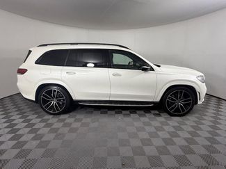 Used 2022 Mercedes-Benz GLS 580 4MATIC video 2