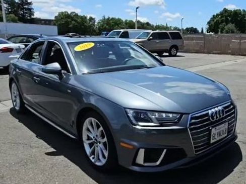 Used 2019 Audi A4 2.0T Premium w/ Convenience Package AWD/4WD image 4