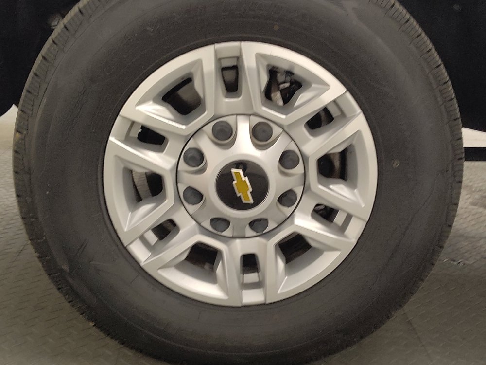 Used 2022 Chevrolet Silverado 2500 W/T w/ WT Fleet Convenience Package RWD image 31