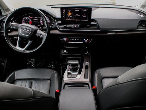 Used 2021 Audi Q5 2.0T Premium Plus w/ Premium Plus Package image 40