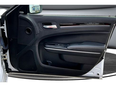 Certified 2022 Chrysler 300 S w/ Comfort Group image 21