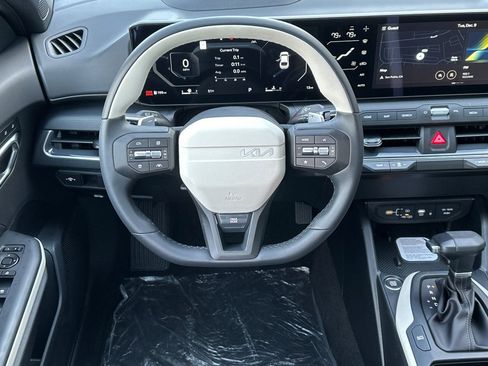 New 2025 Kia K4 GT-Line image 14