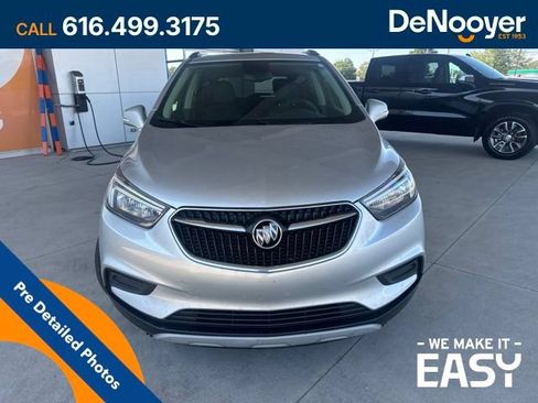 Used 2017 Buick Encore Preferred FWD image 2