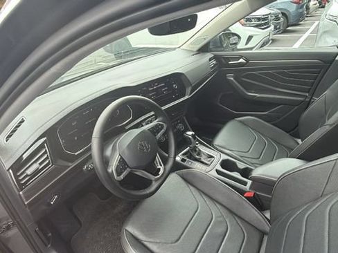 Used 2022 Volkswagen Jetta SEL FWD image 13