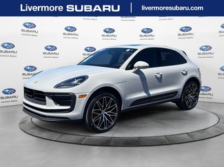 Used 2023 Porsche Macan AWD/4WD video 1