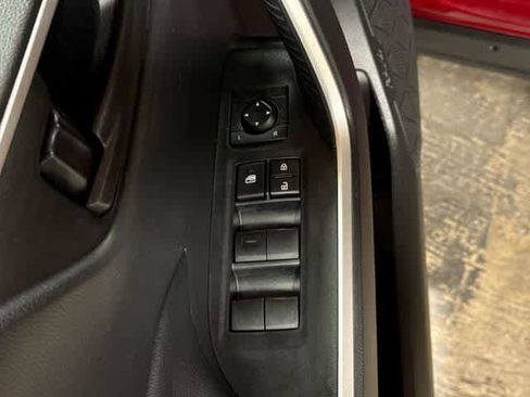 Certified 2023 Toyota RAV4 LE AWD/4WD image 22