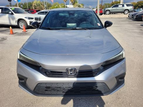 Used 2023 Honda Civic Sport image 18