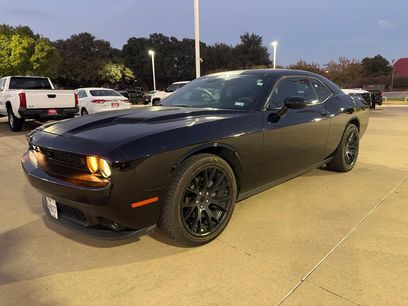 Used 2016 Dodge Challenger SXT w/ Blacktop Package