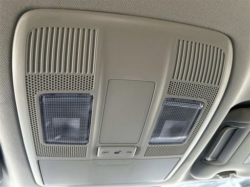 Used 2025 MAZDA CX-5 AWD 2.5 S w/ Select Package image 31