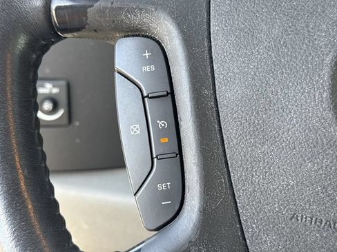 Used 2011 Chevrolet Silverado 1500 W/T RWD image 36