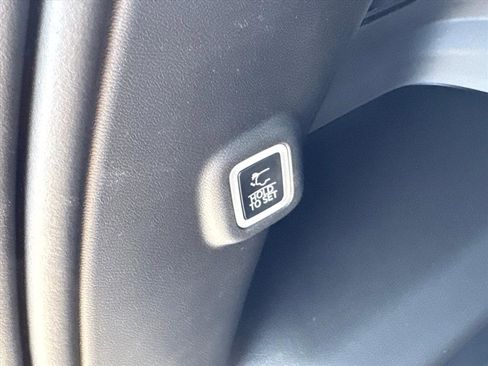 New 2026 Jeep Cherokee Limited AWD/4WD image 6